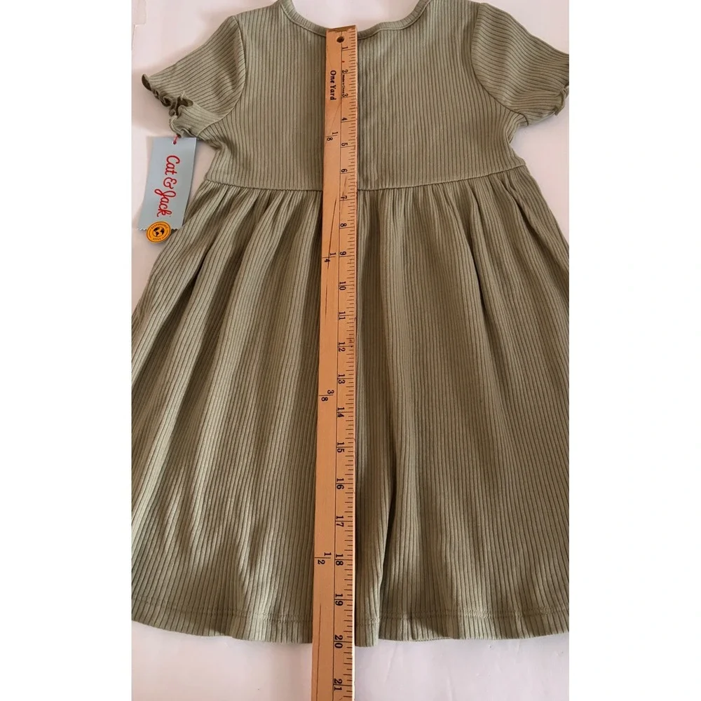Cat & Jack Girls Light Olive Ribbed Short Sleeve Dress 4T NWT‎